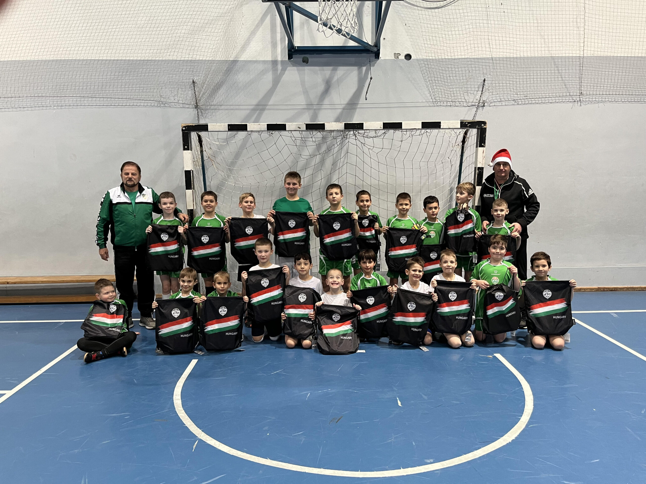 Virgácsok nélkül jött a Rába ETO-s Mikulás